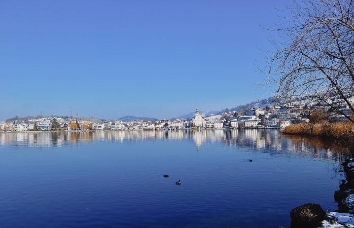 A vista do Lago Lucerna e de Küssnacht.