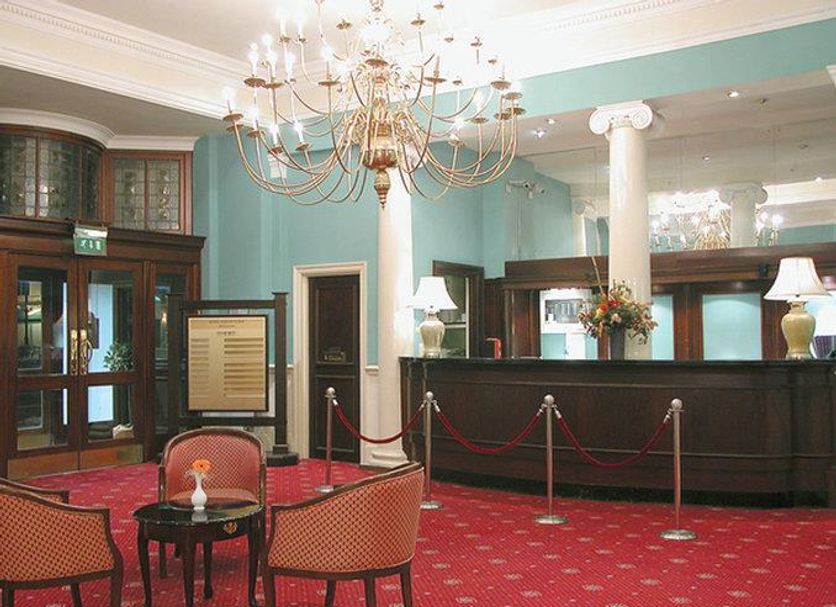 Hall Foto