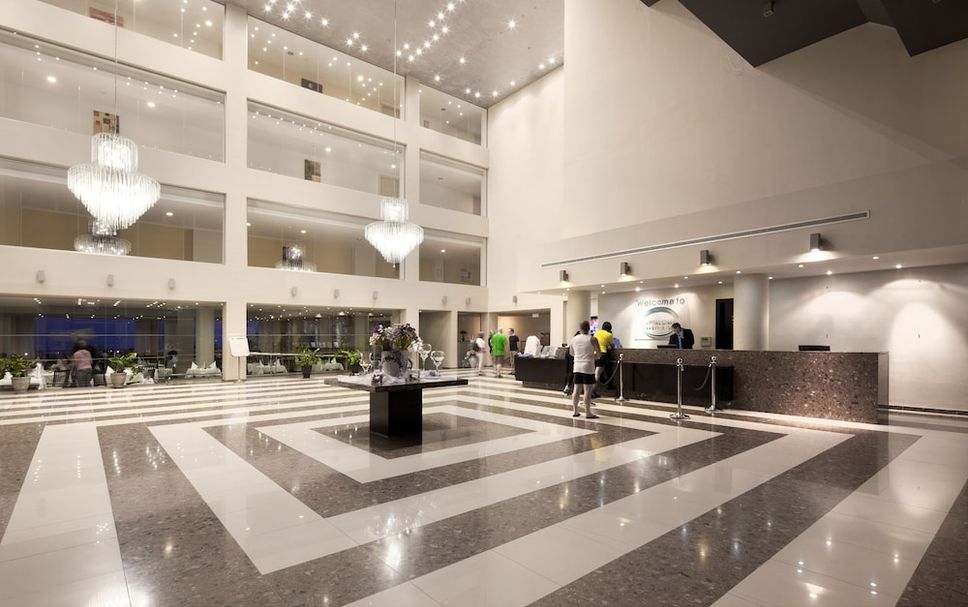 Hall Foto