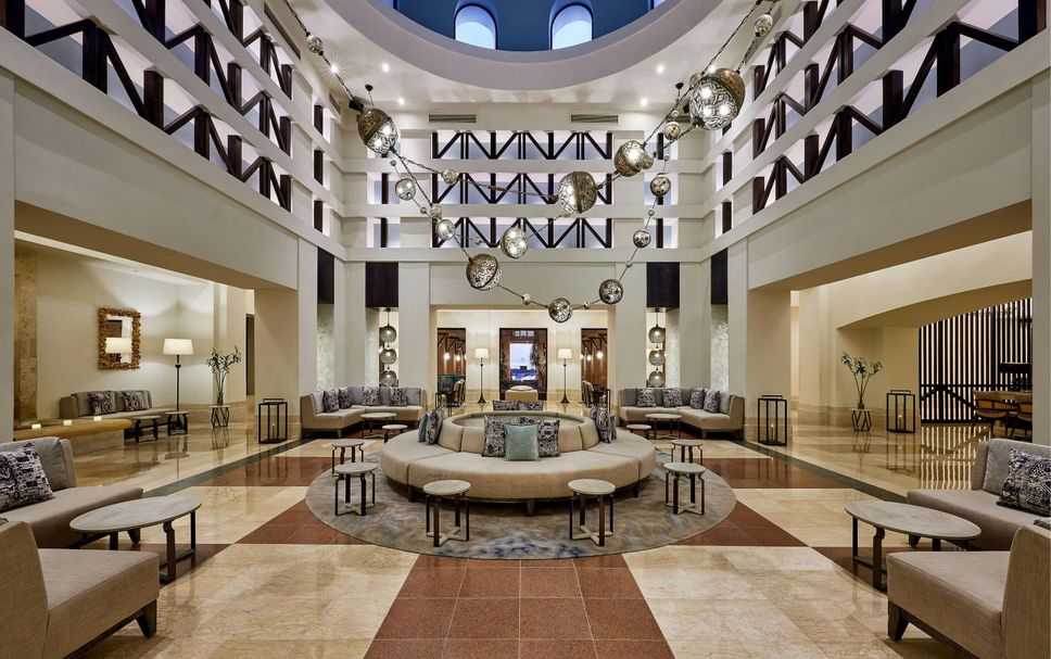 Hall Foto