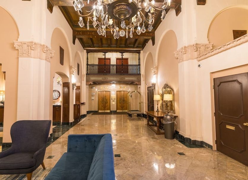Hall Foto