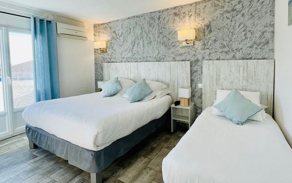 Quarto Foto