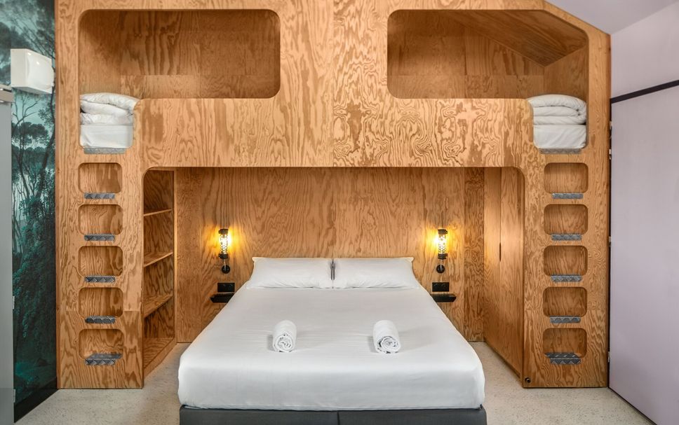 SPA Foto