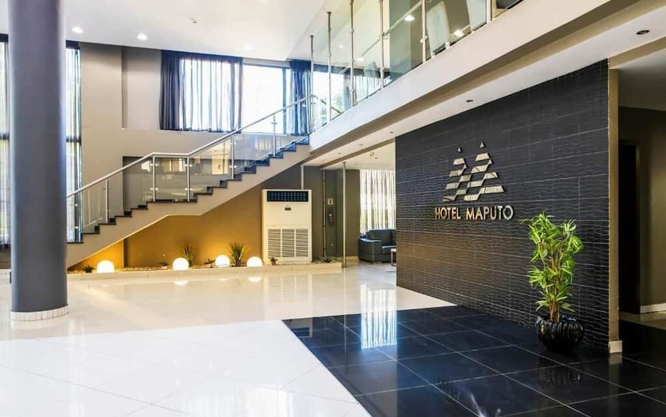 Hall Foto