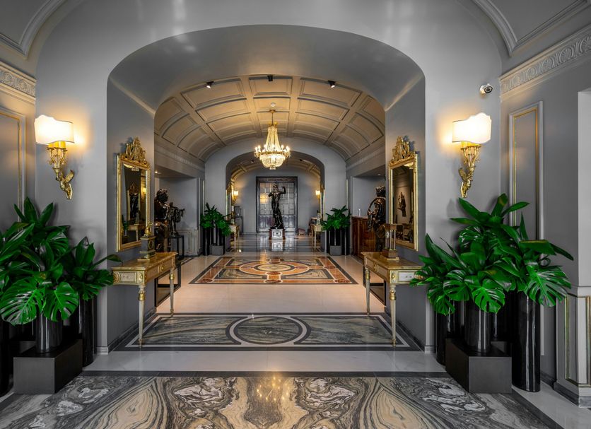Hall Foto