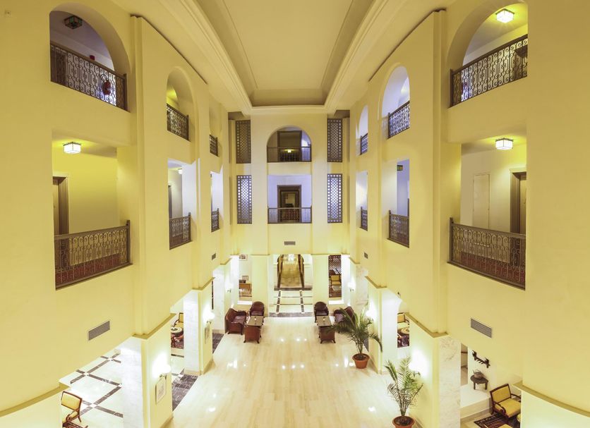 Hall Foto
