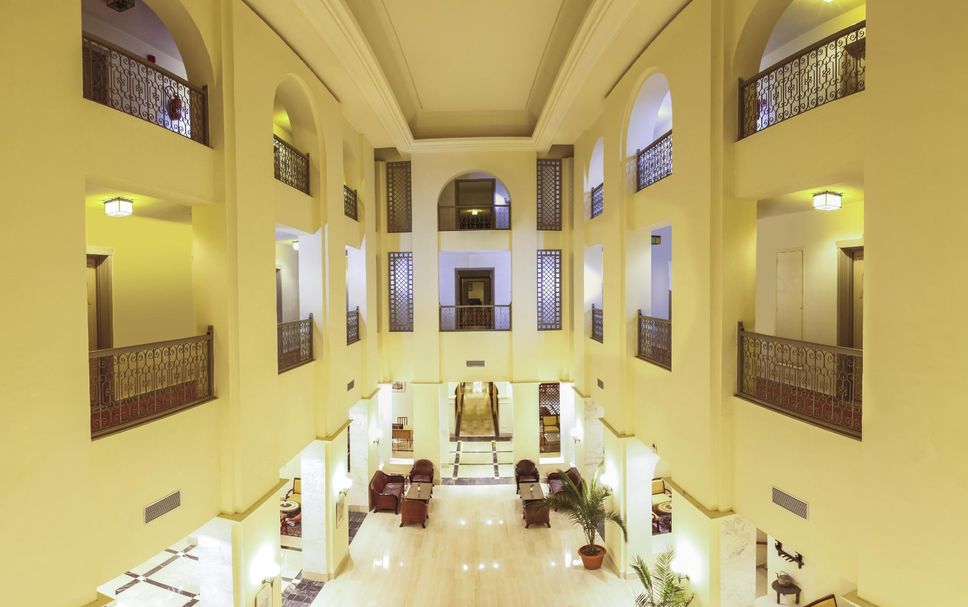 Hall Foto