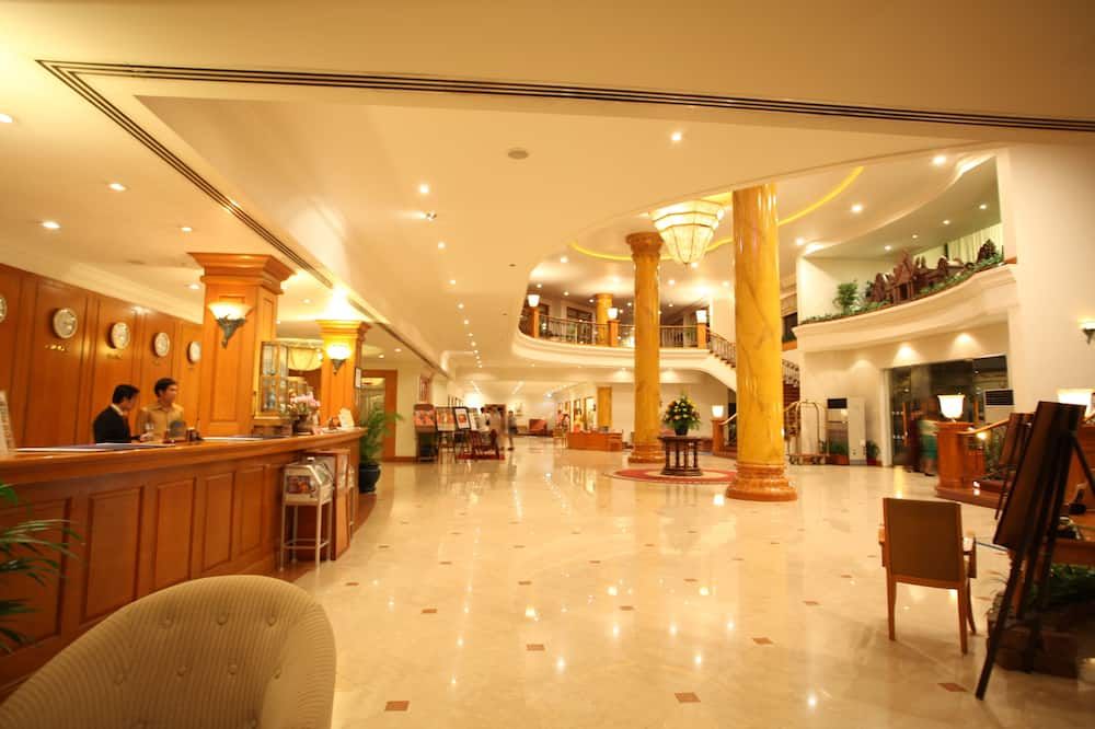 Hall