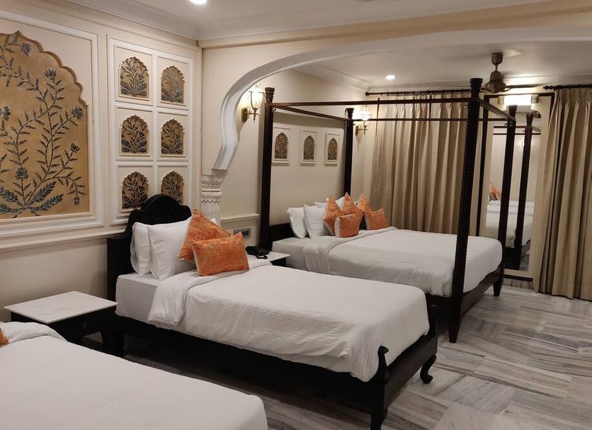 Quarto Foto