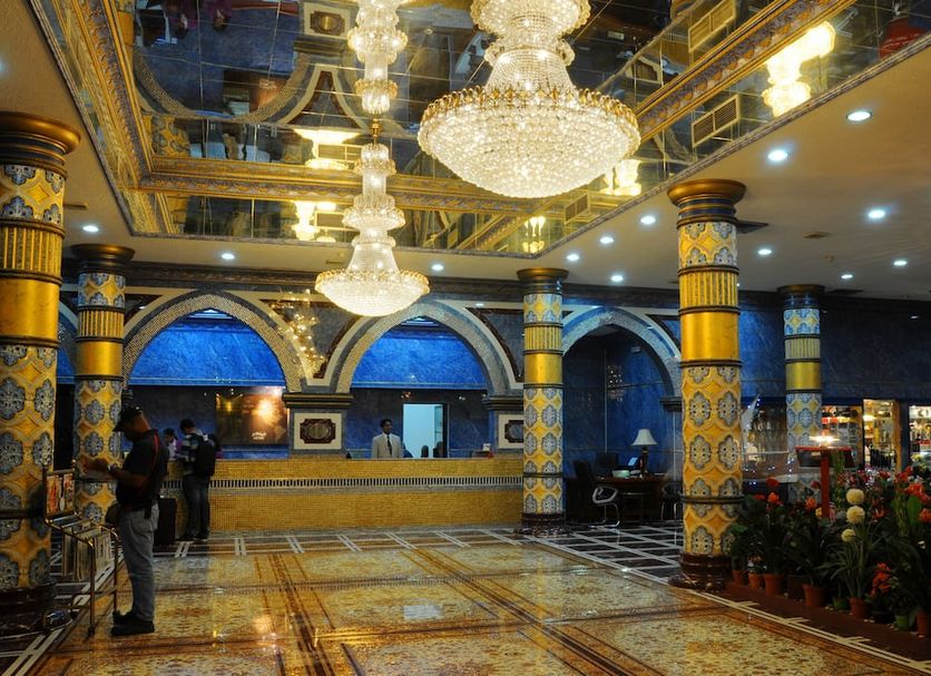 Hall Foto