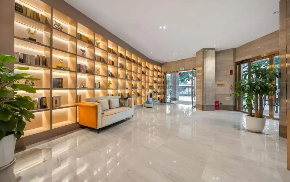 Hall Foto
