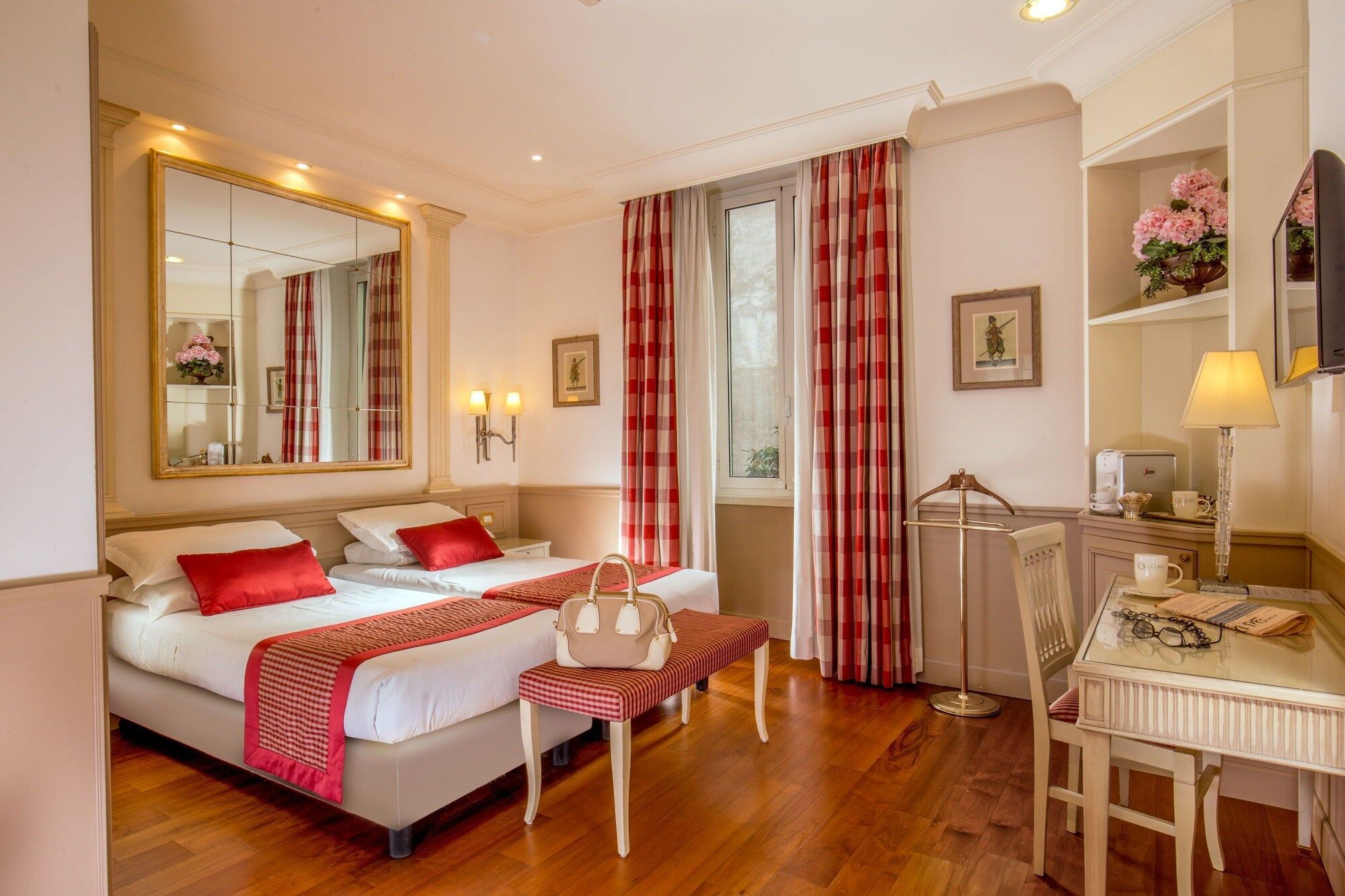 Quarto Foto