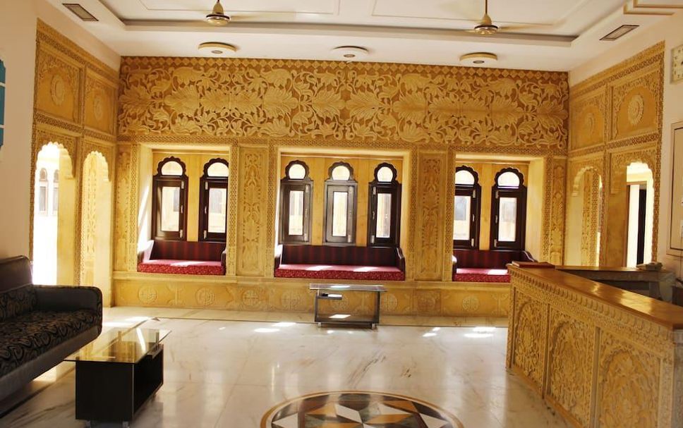 Hall Foto