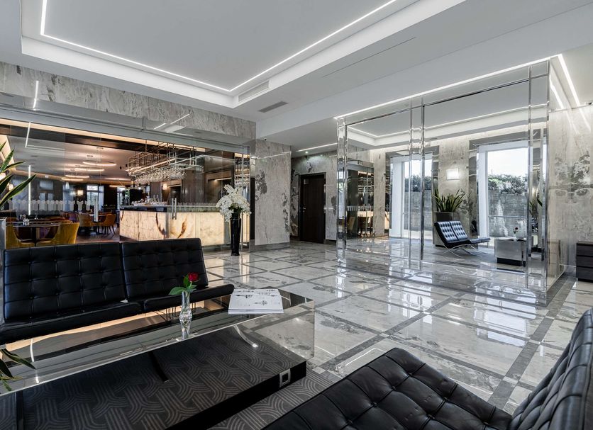Hall Foto