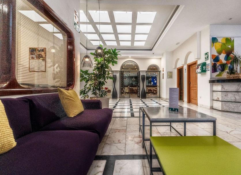 Hall Foto