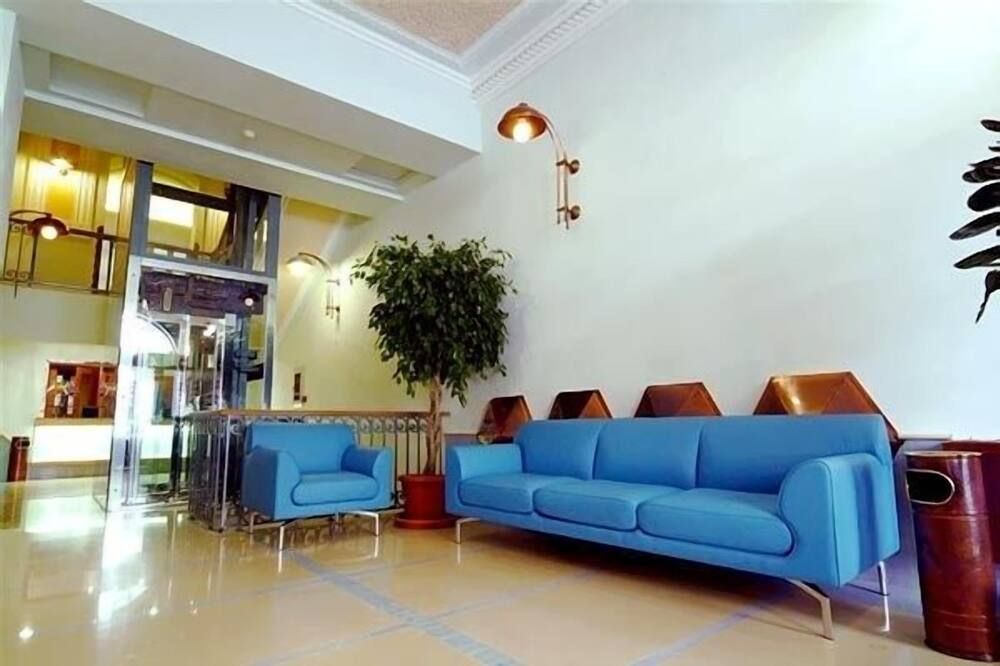 Hall
