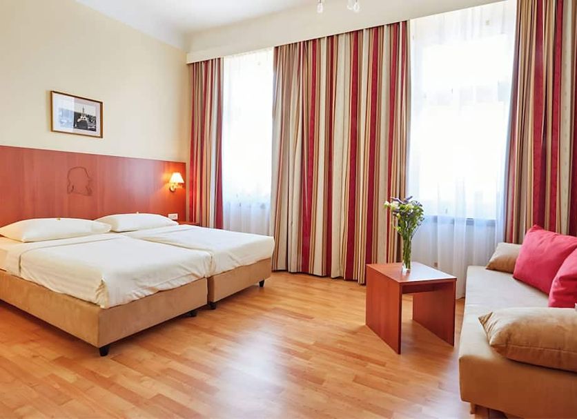 Quarto Foto