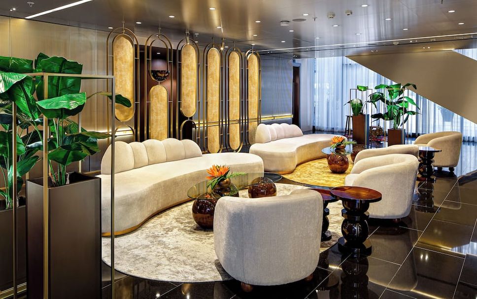 Hall Foto