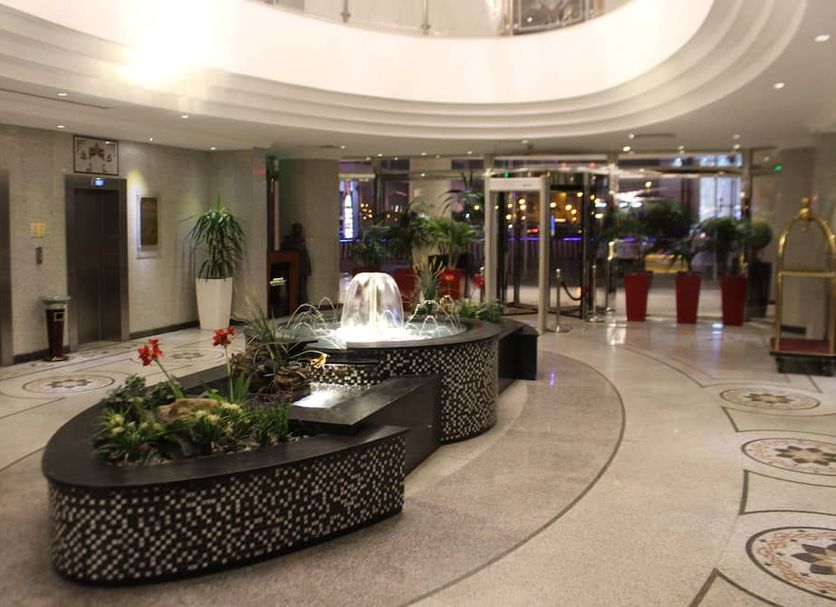 Hall Foto