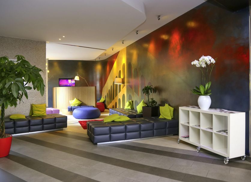Hall Foto