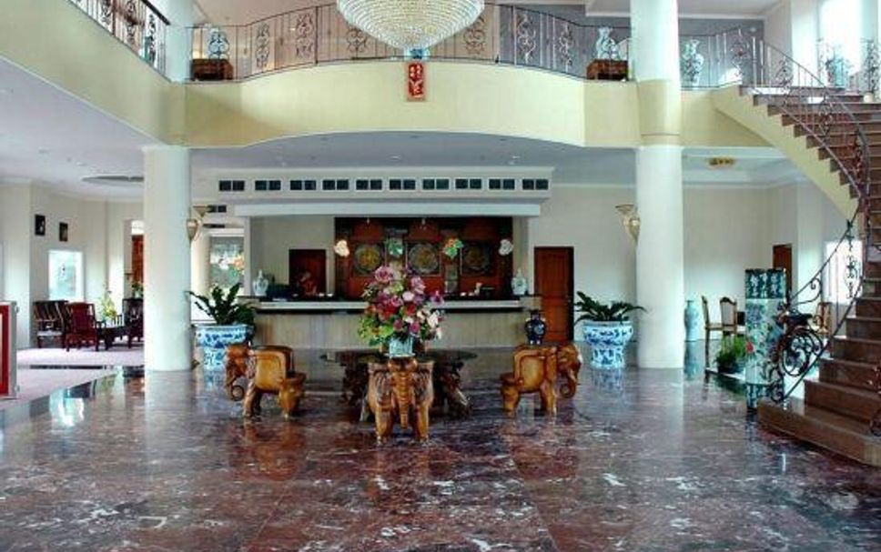 Hall Foto