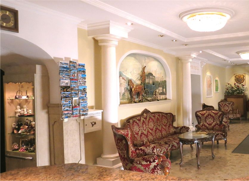 Hall Foto